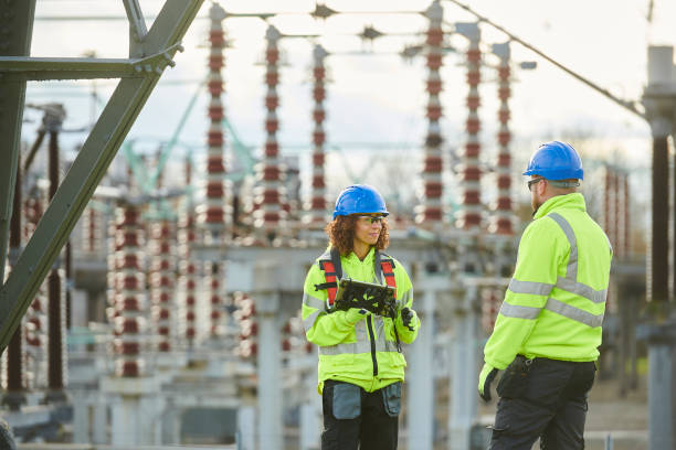 Best Licensed Electrician  in Byhalia, MS